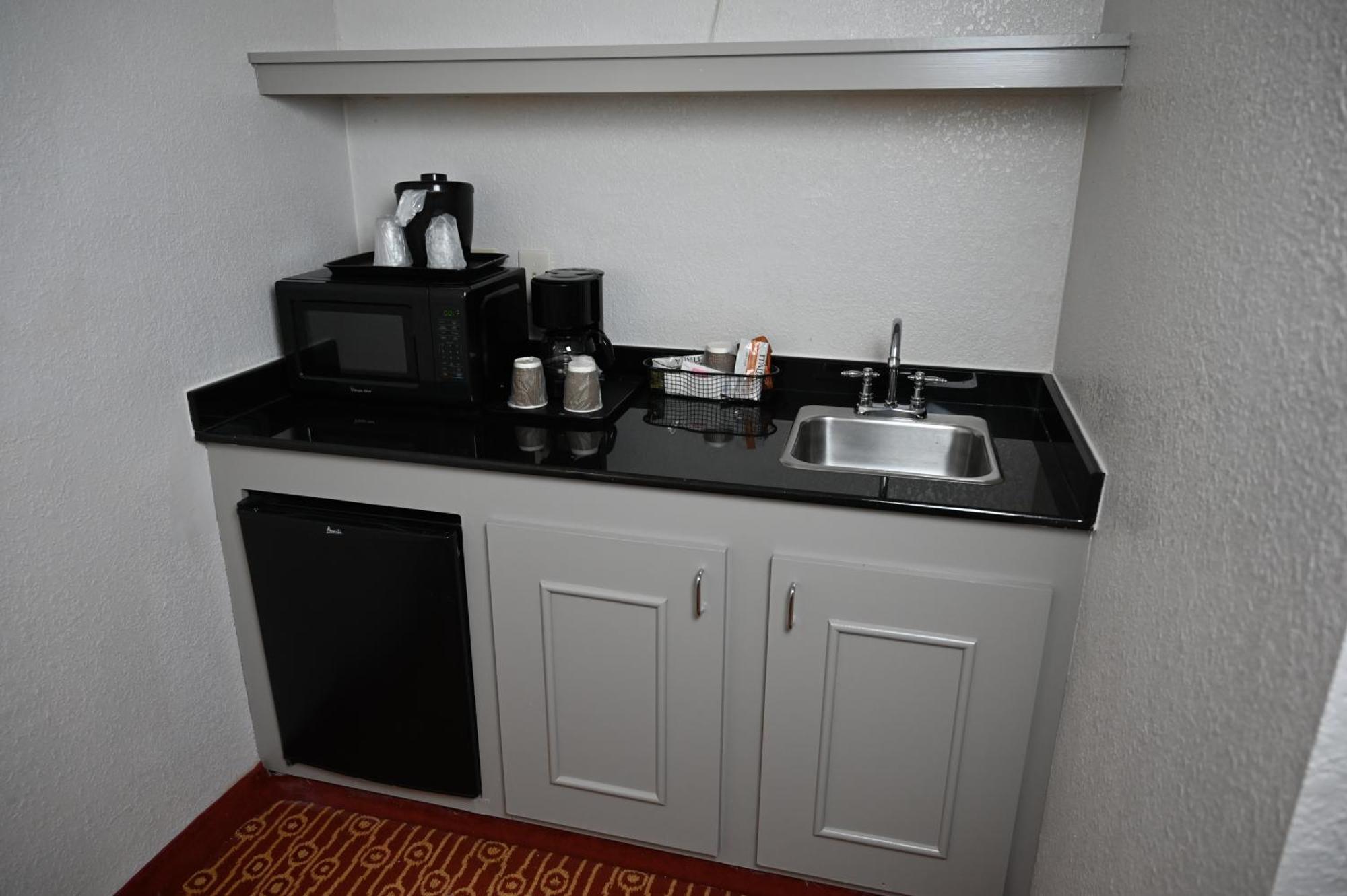 Atrium Hotel And Suites Dfw Airport Irving Exteriér fotografie